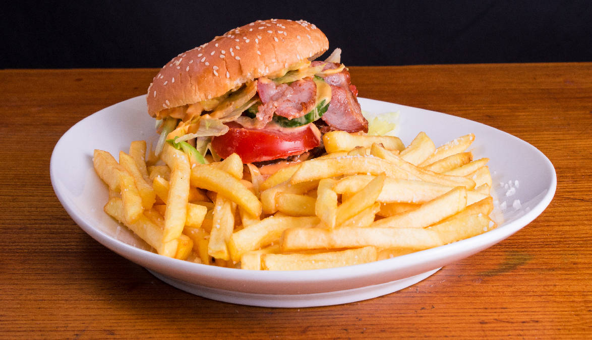 28. BACONBURGARI